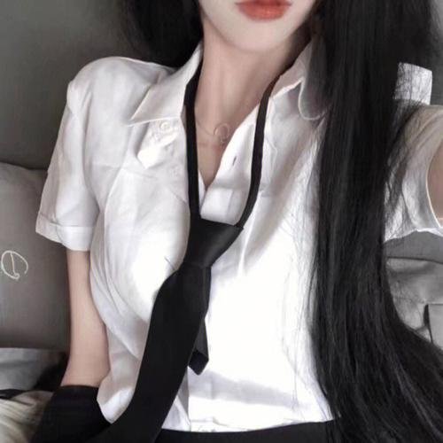 活力青春俏娇娃